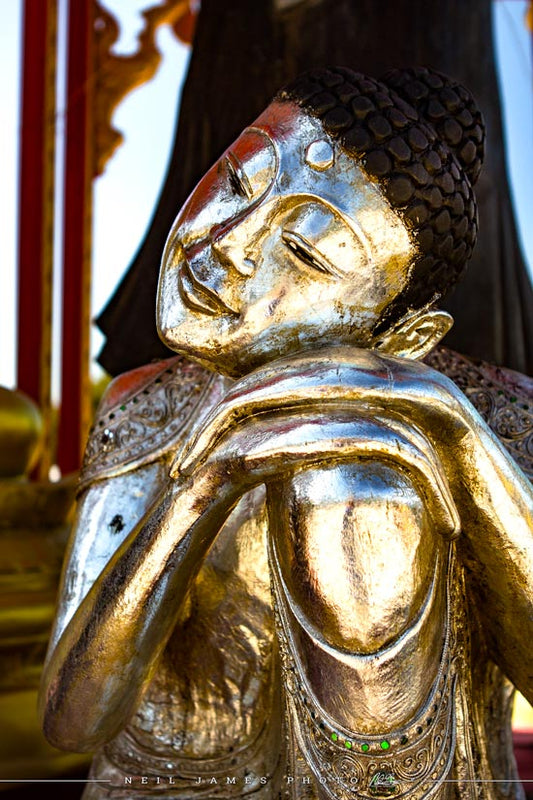 Reclining Budha